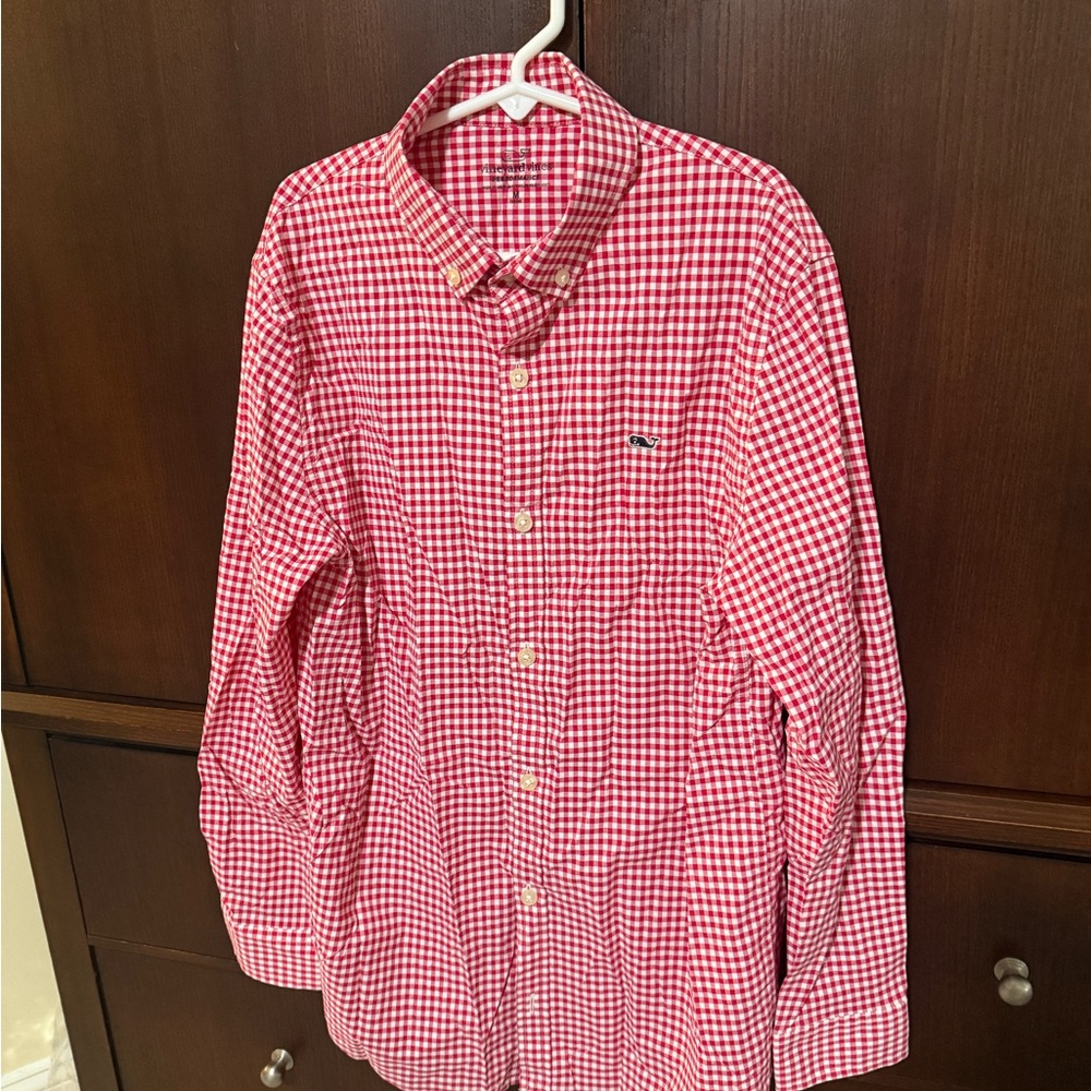 EUC Vineyard Vines Boys Red/White Performance Checkered Buttondown Shirt